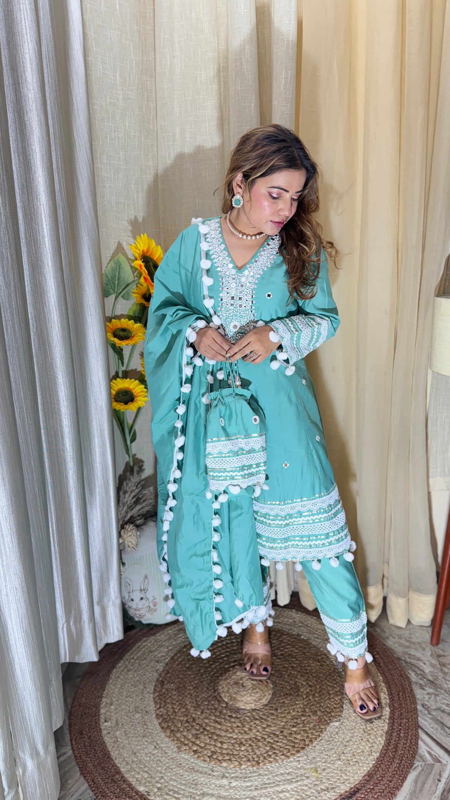 Noorani Grace 4pc Suit Set