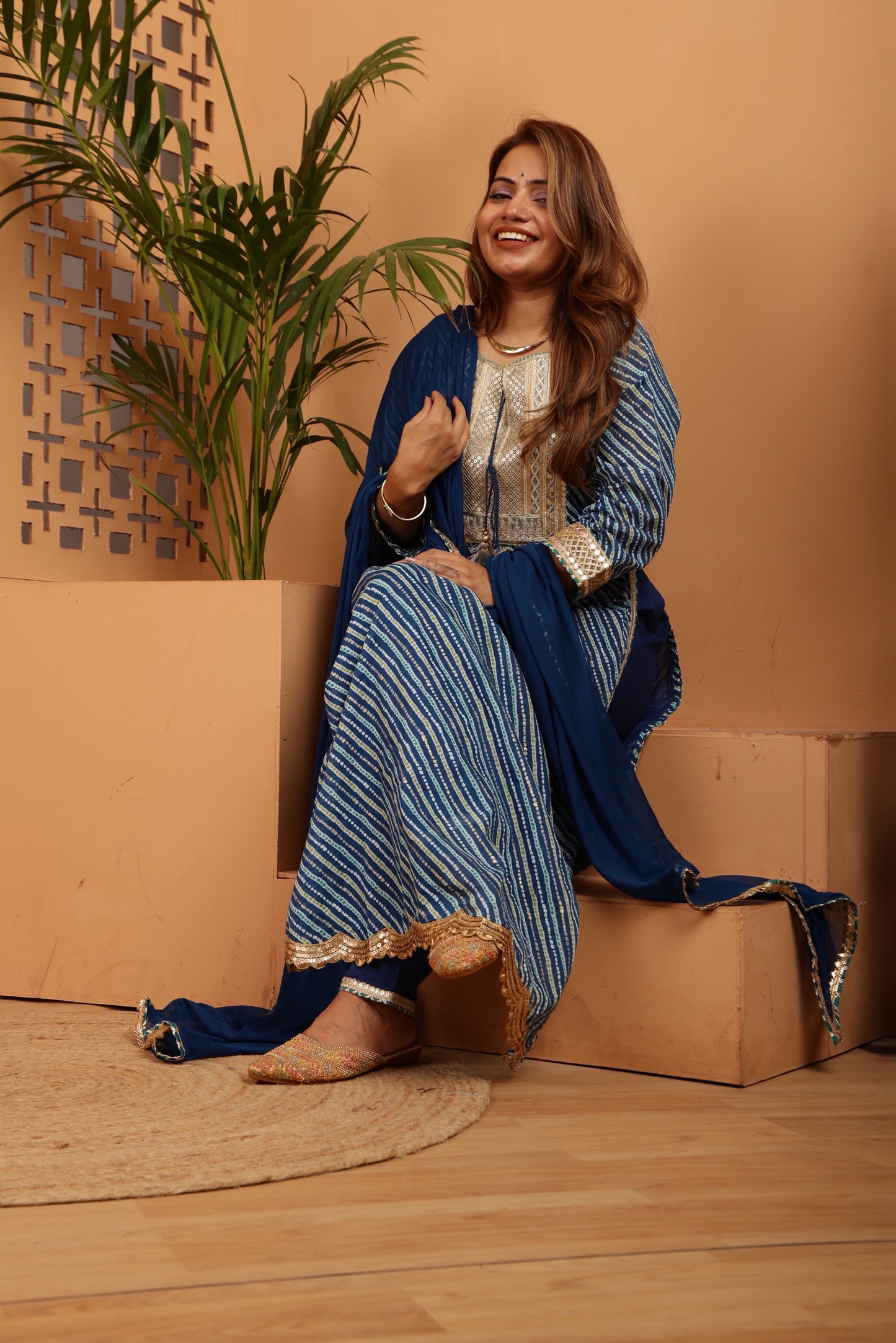 Bandhani print
Pink and Blue Suit set
