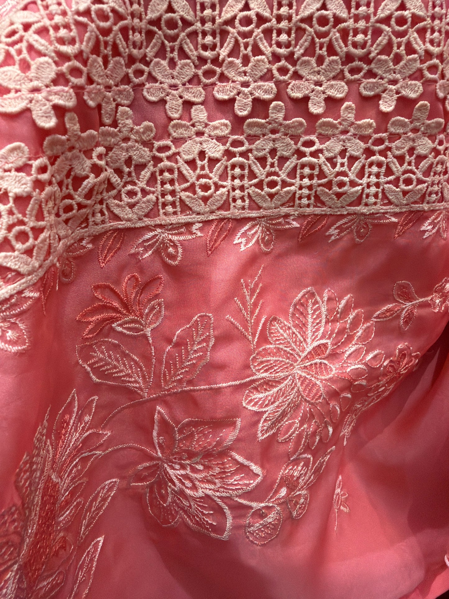 Pink Chikankari Kurta Set with Dupatta – Elegant Embroidered Suit Set