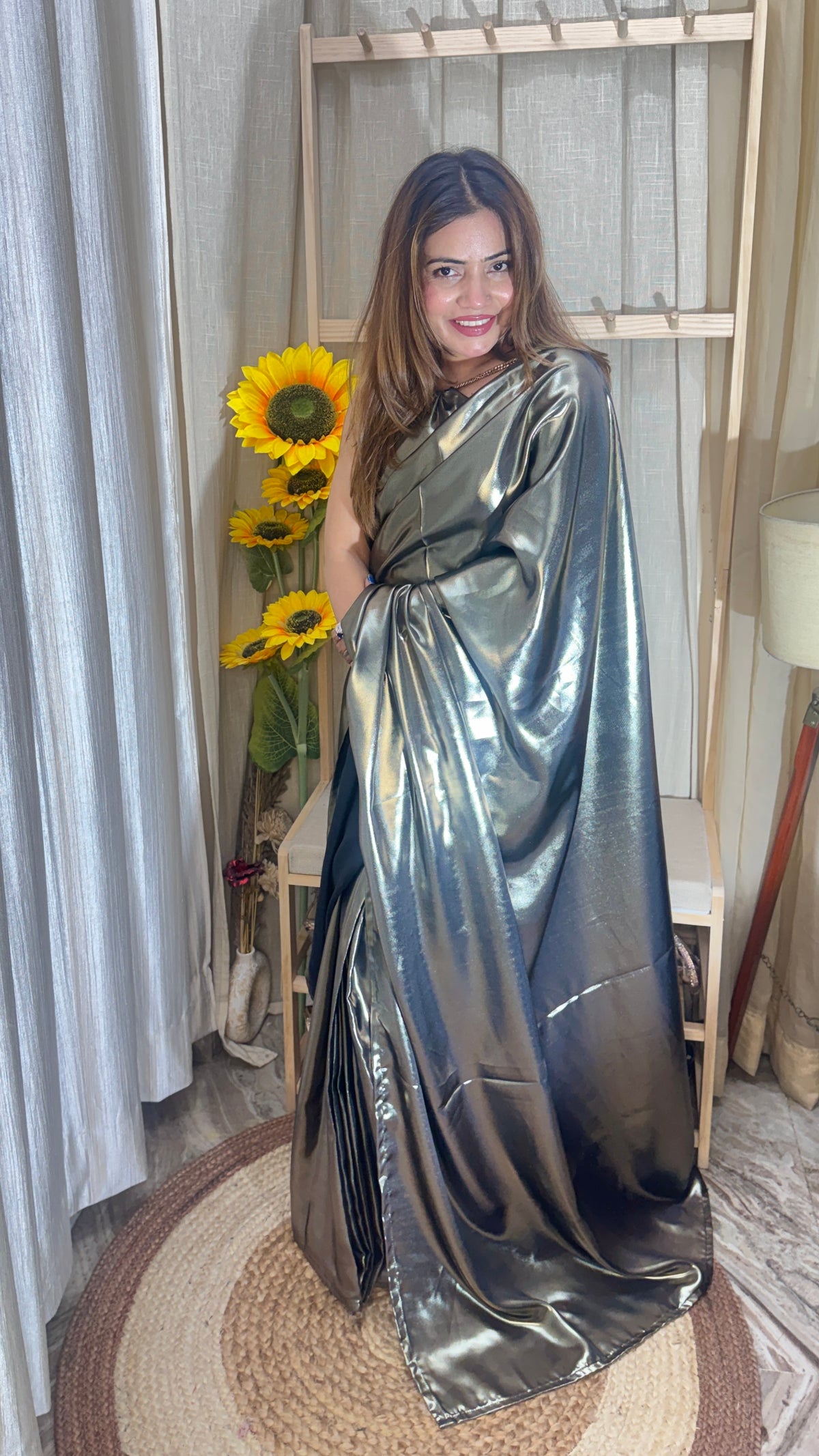 1 Minute Draped Saree