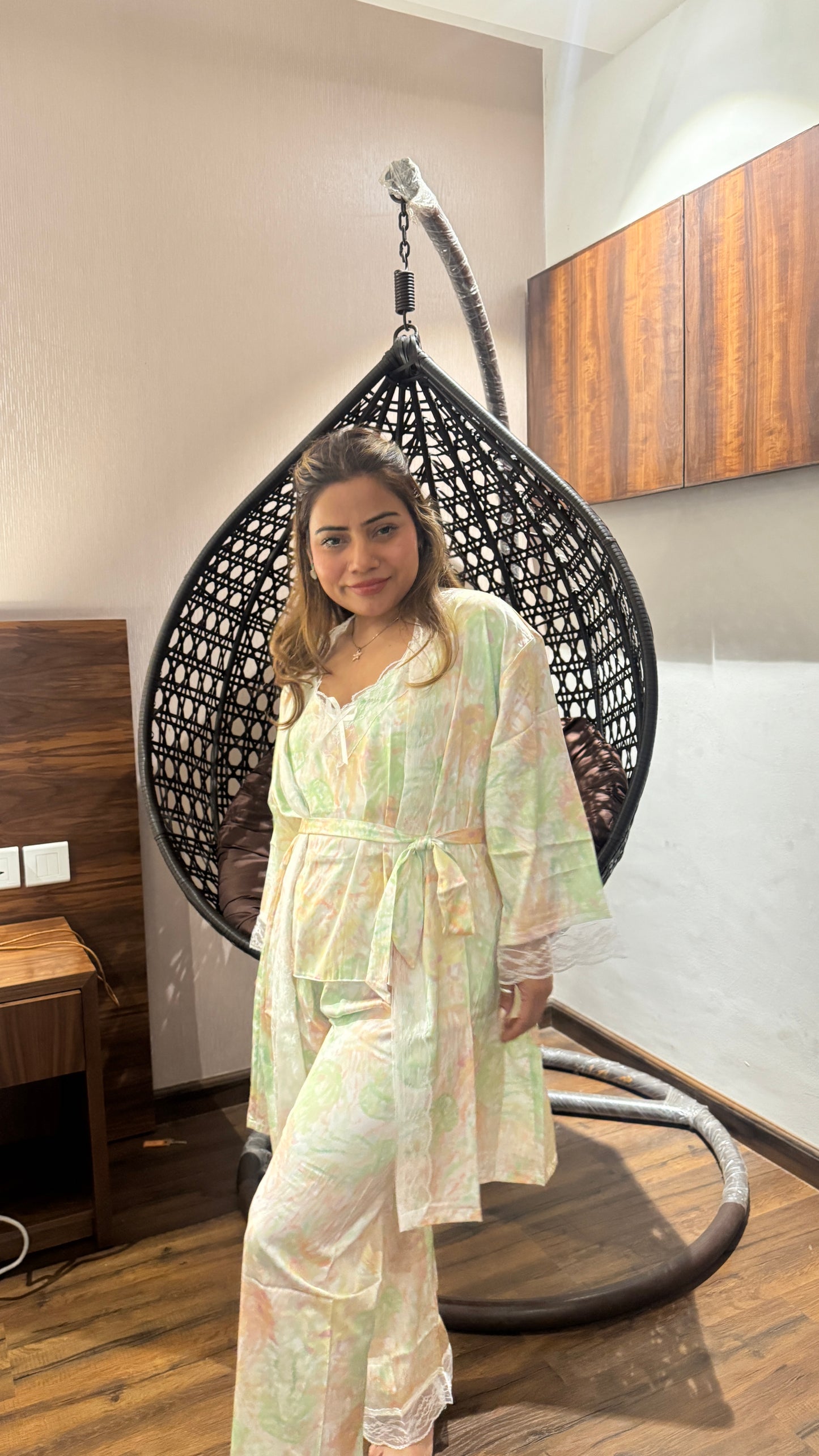 luxurious nightwear 4pc set
