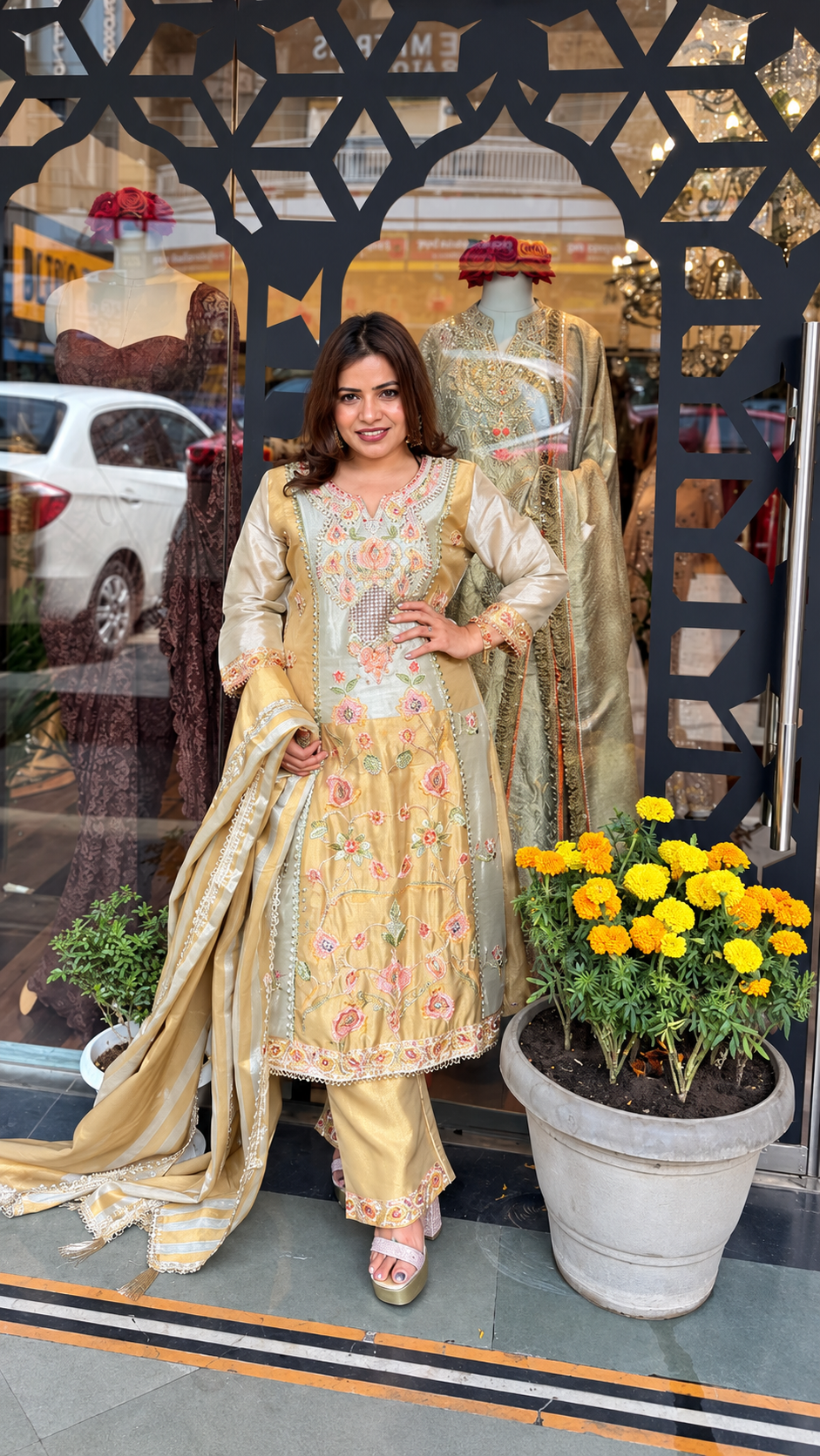 Luxury Sona Rupa Tissue Suit Set