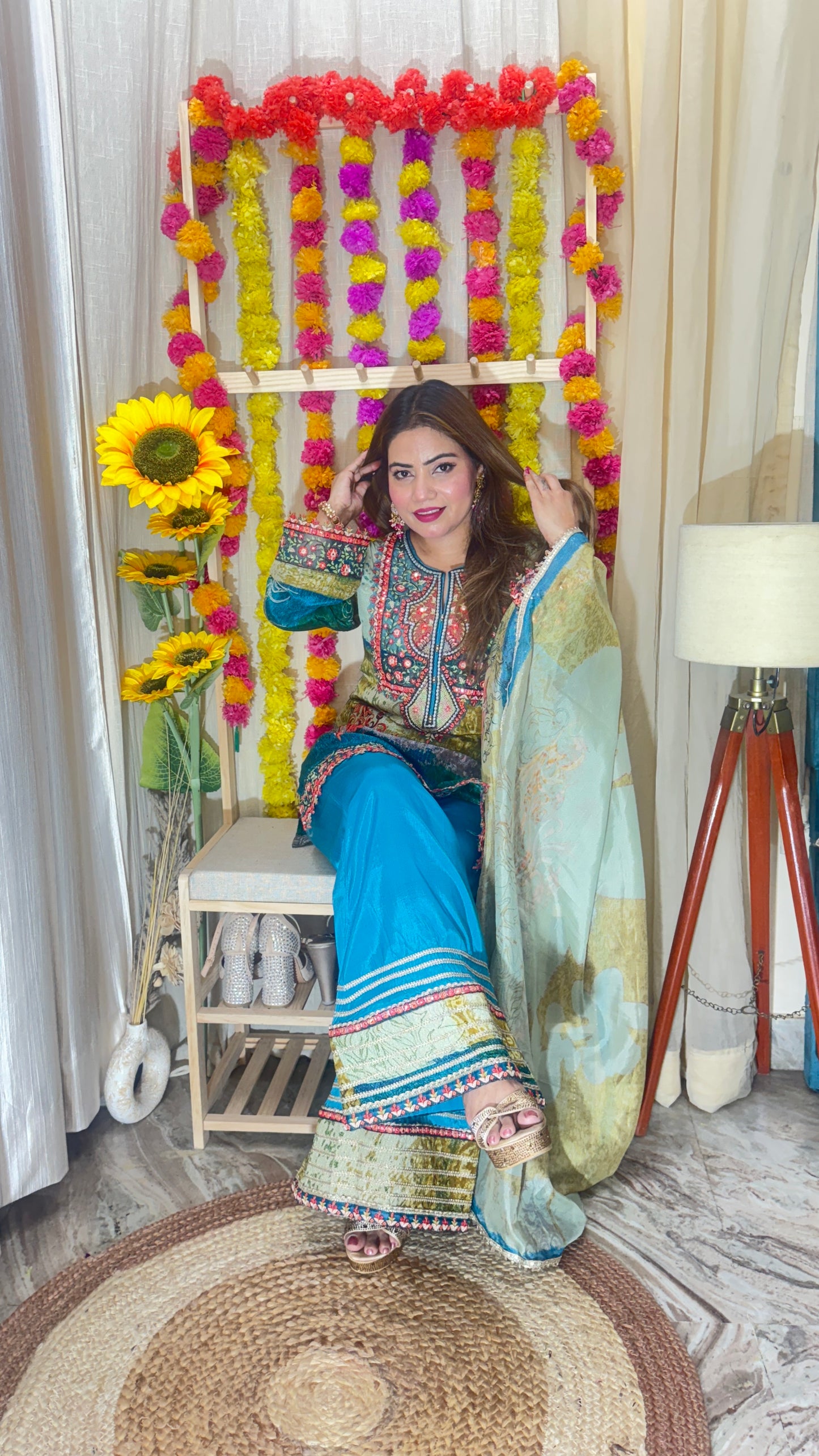 CLASSIC CREPE PLAZA SALWAR SUIT