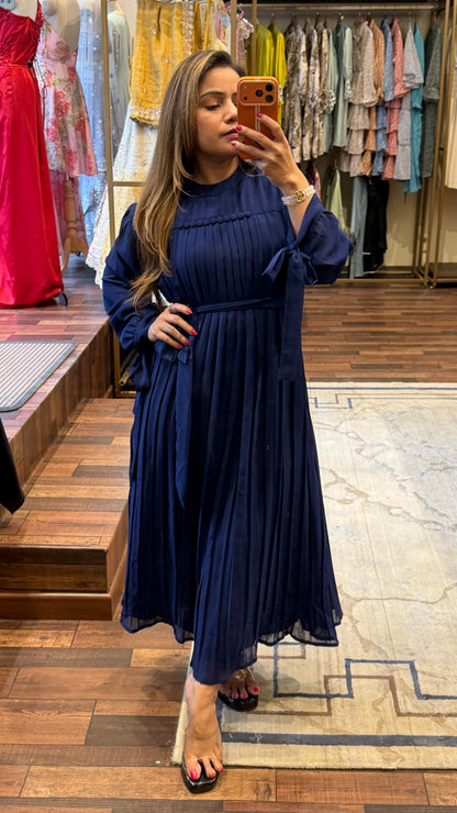 Navy Blue Pleated Midi Dress with Waist Tie – Elegant Flowy Party Wear