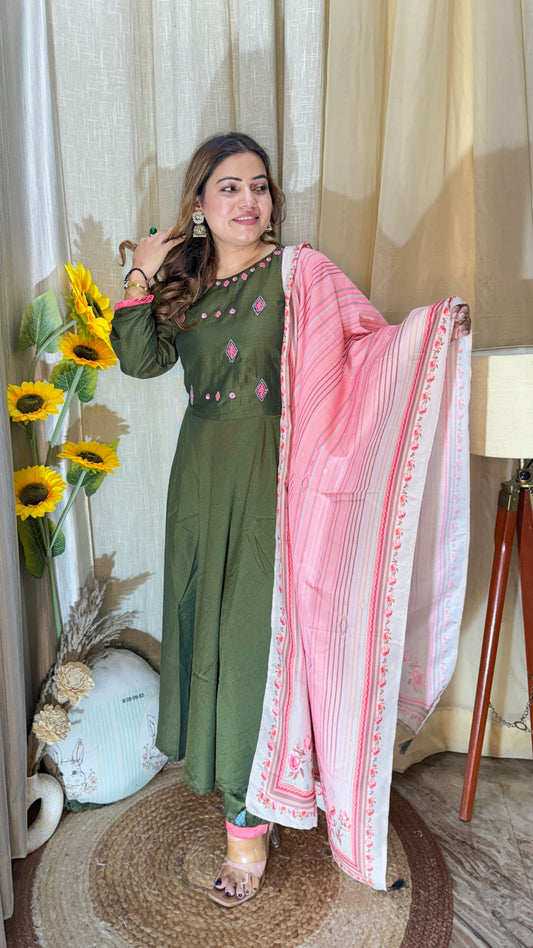 ￼￼ Anarkali with printed dupatta