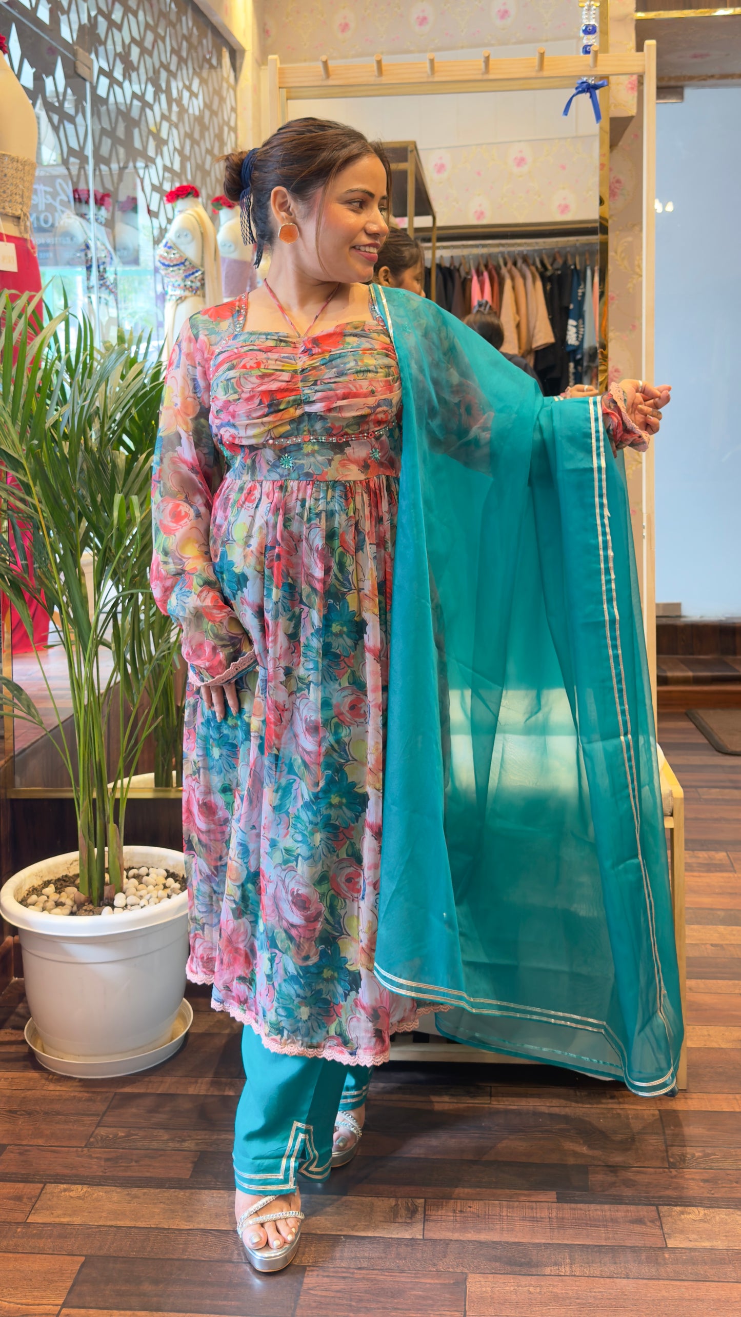 Chiffon Printed Anarkali Suit Set with Organza Dupatta