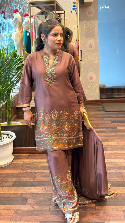 Co-ord Set with Embroidered Neckline