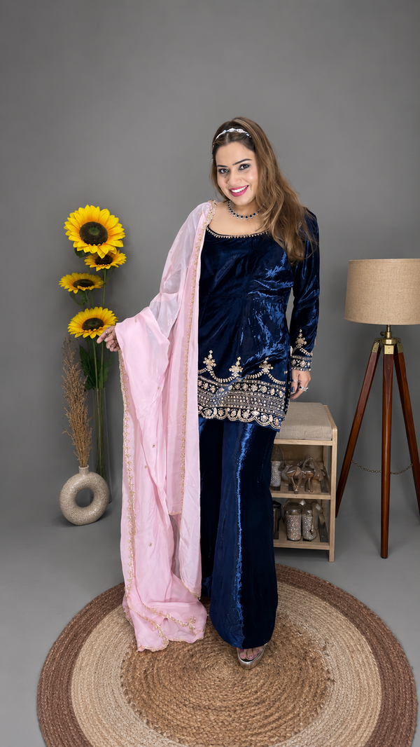 “ZARA NOOR” – Midnight Velvet Sharara Set