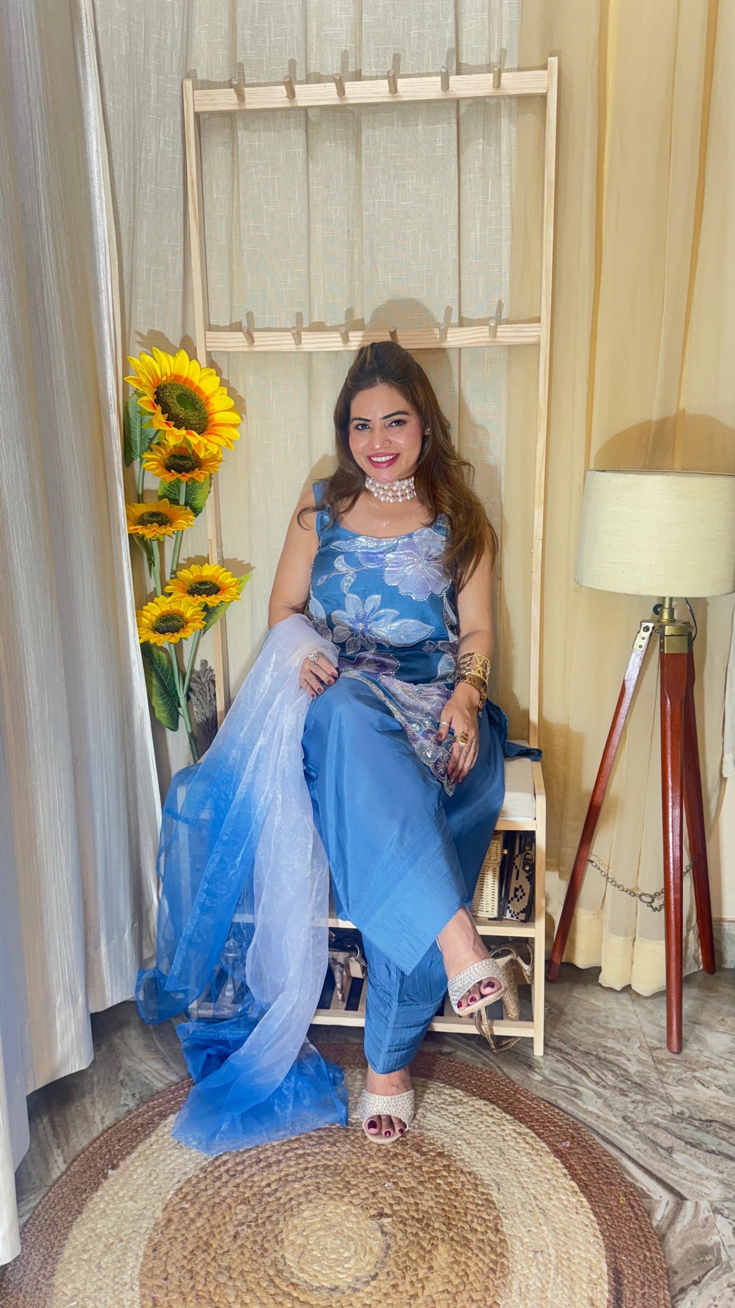 Elegant Embroidered Farsi Suit with Dupatta
